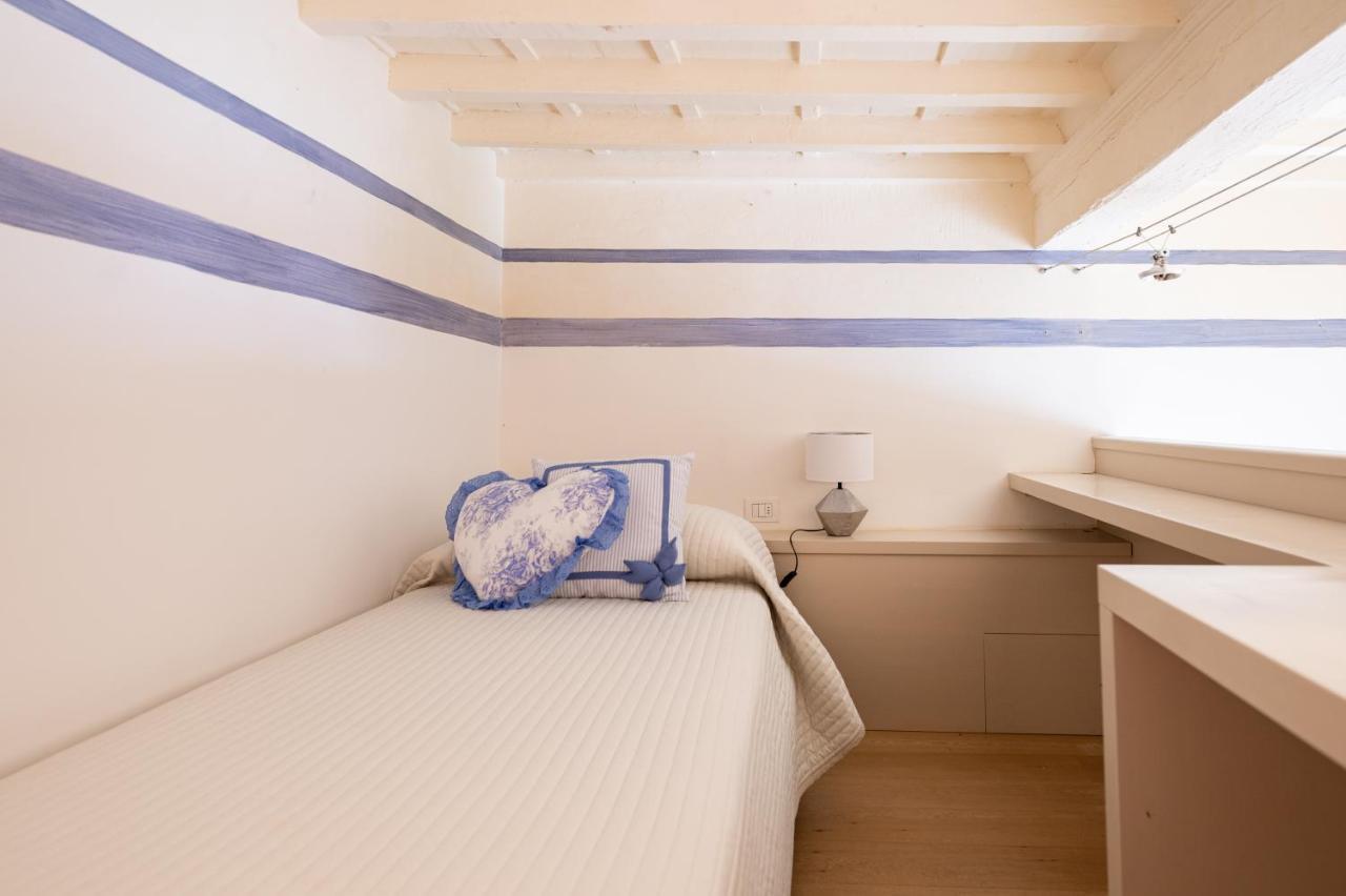 Appartement And Roomy Near The Station And Duomo - Homeunity *