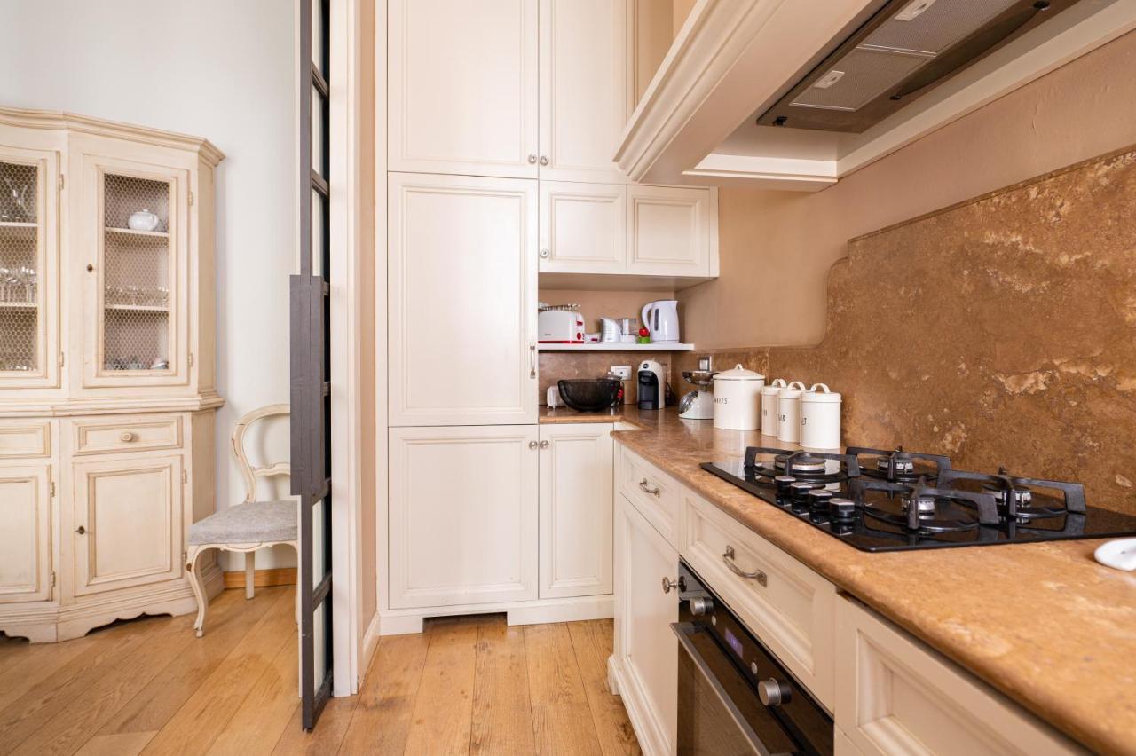 And Roomy Near The Station And Duomo - Homeunity Appartamento Firenze