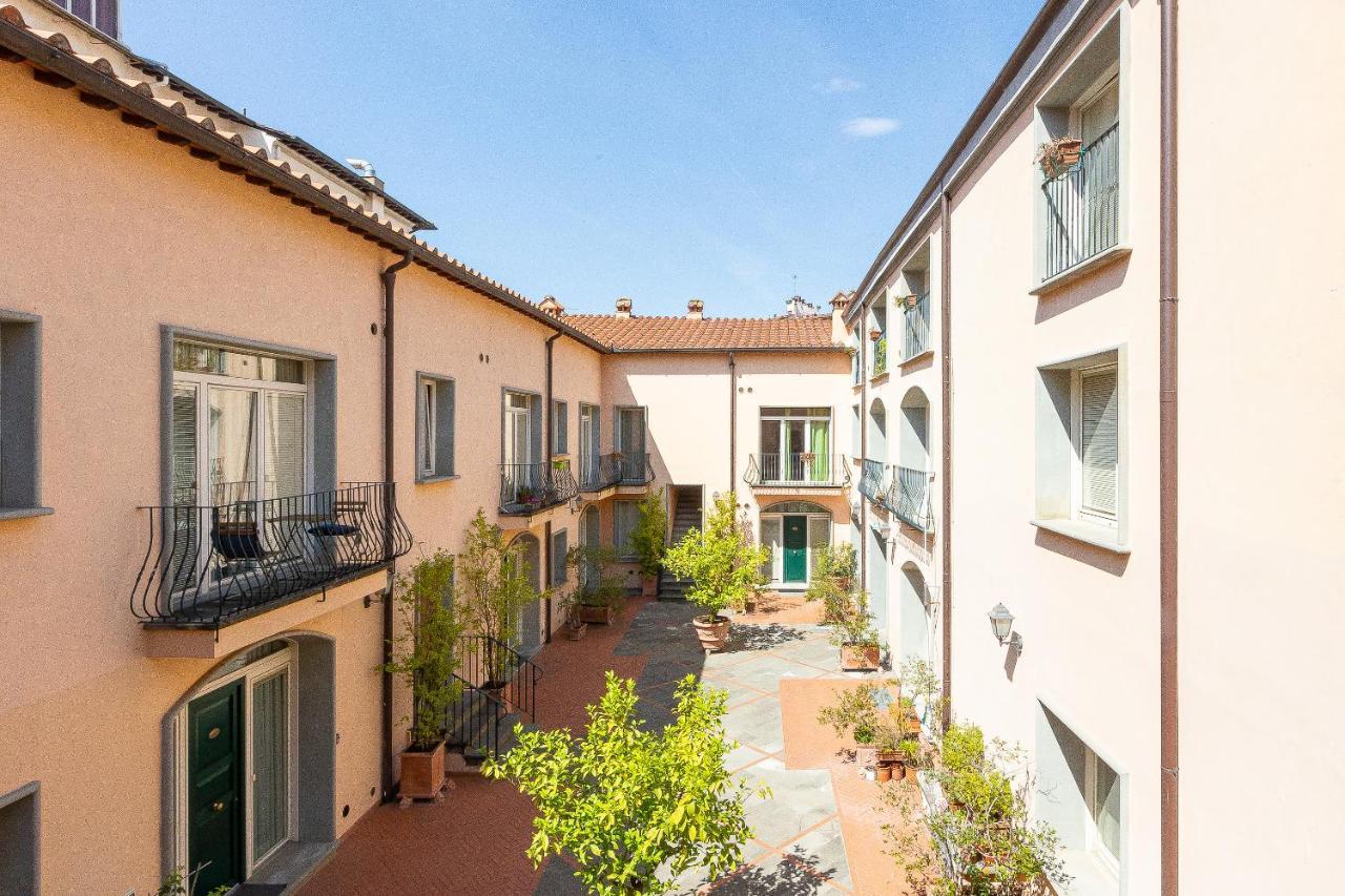 Palazzo Ghibellina 2 By In Florence