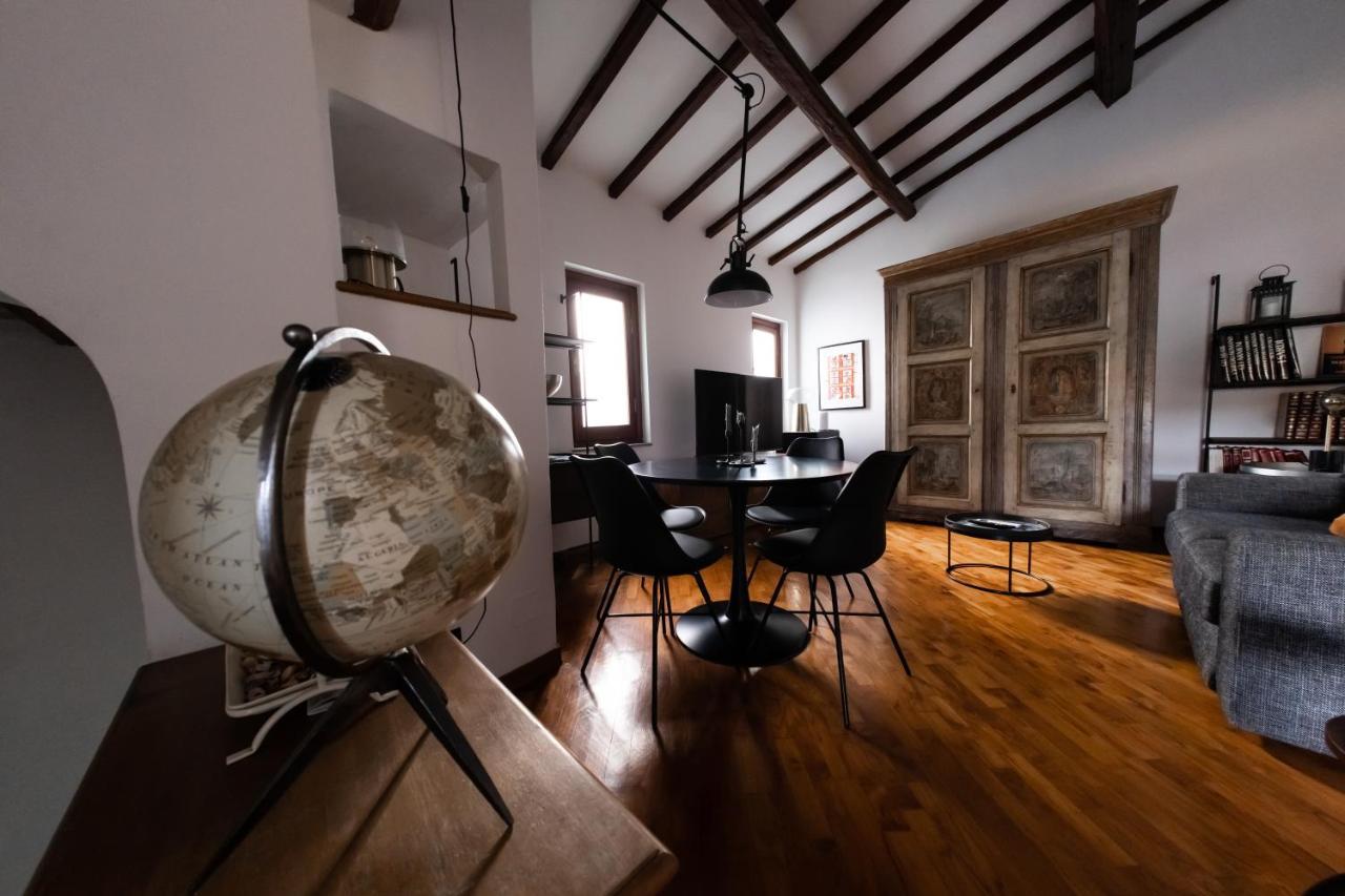 Tina's Apartamento