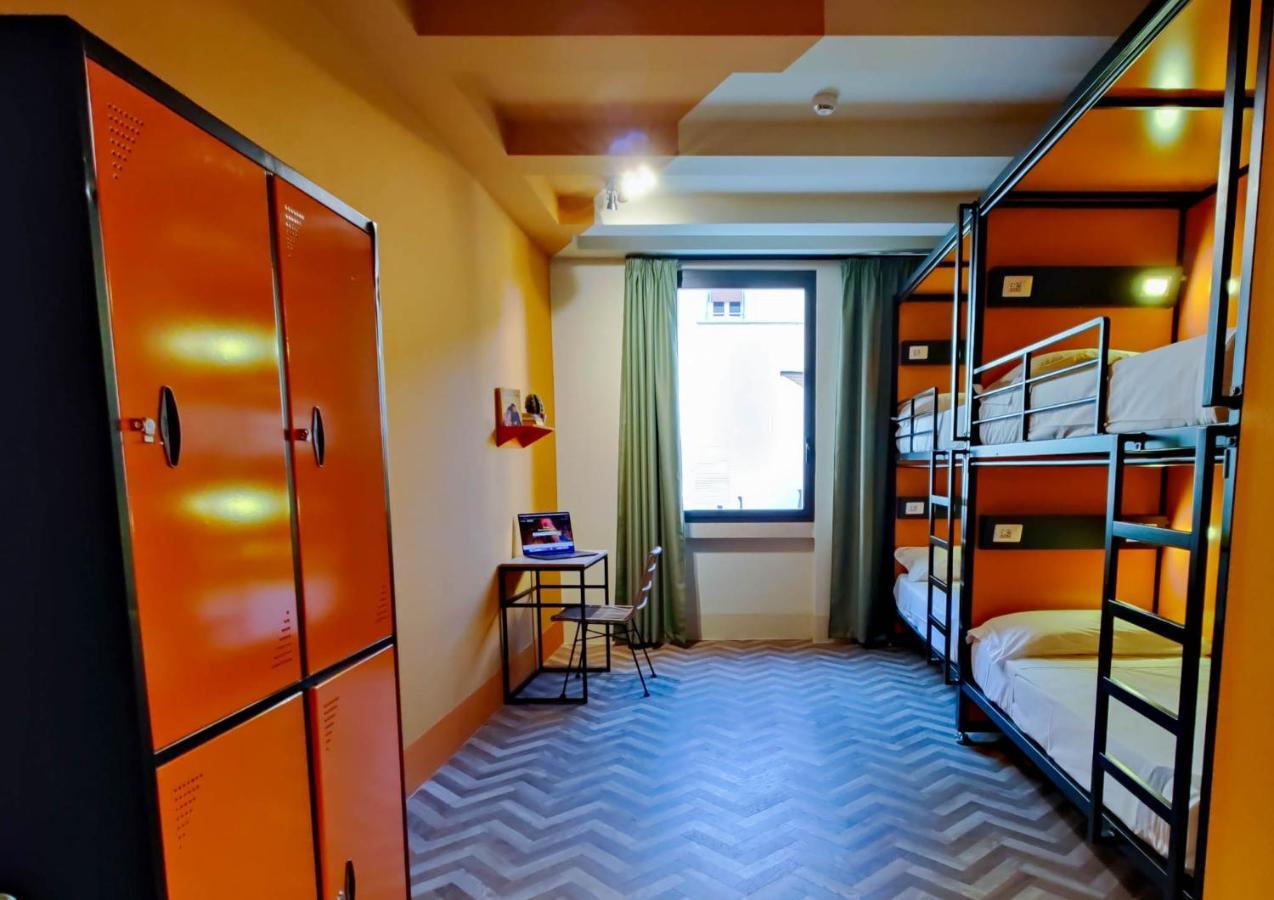 Hostel Yellowsquare Florence
