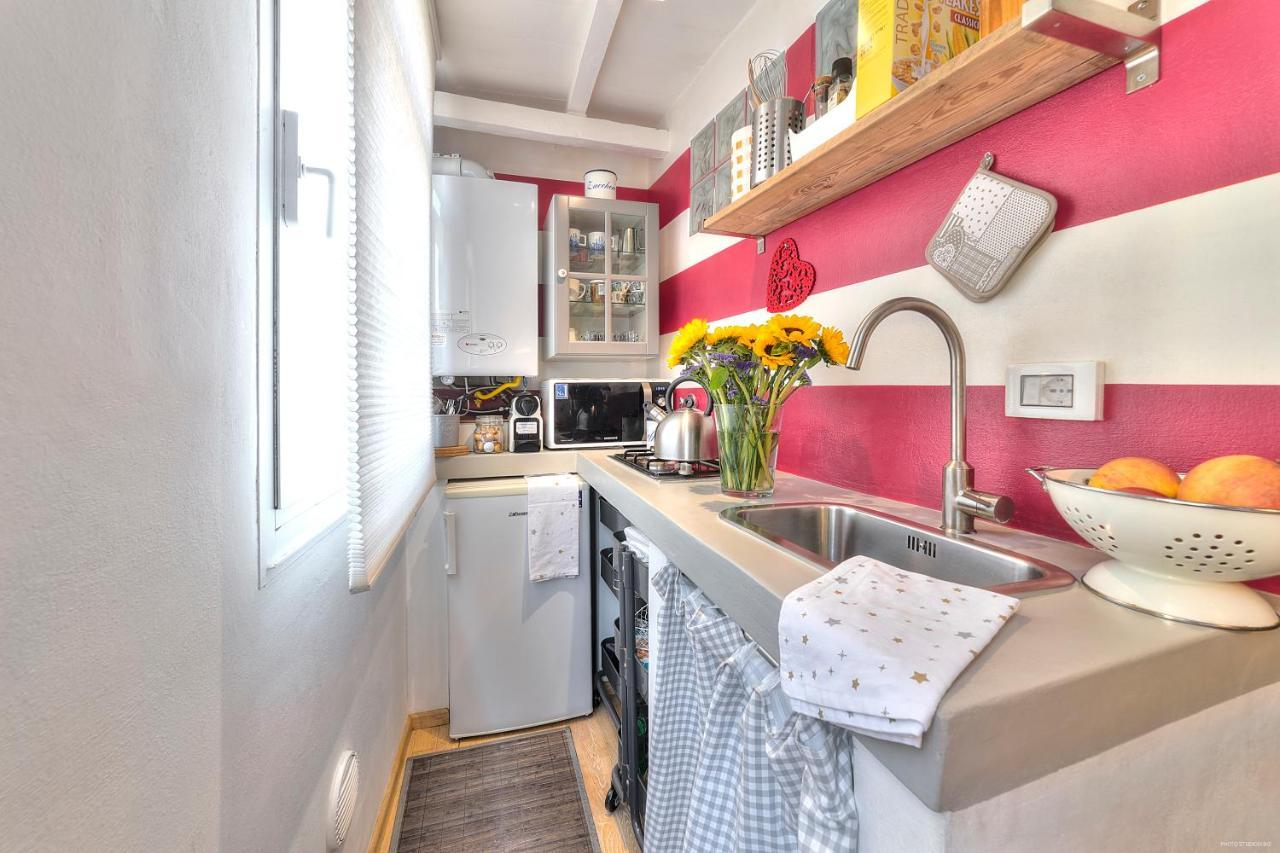 Santo Spirito Romantic By Mmega Appartement