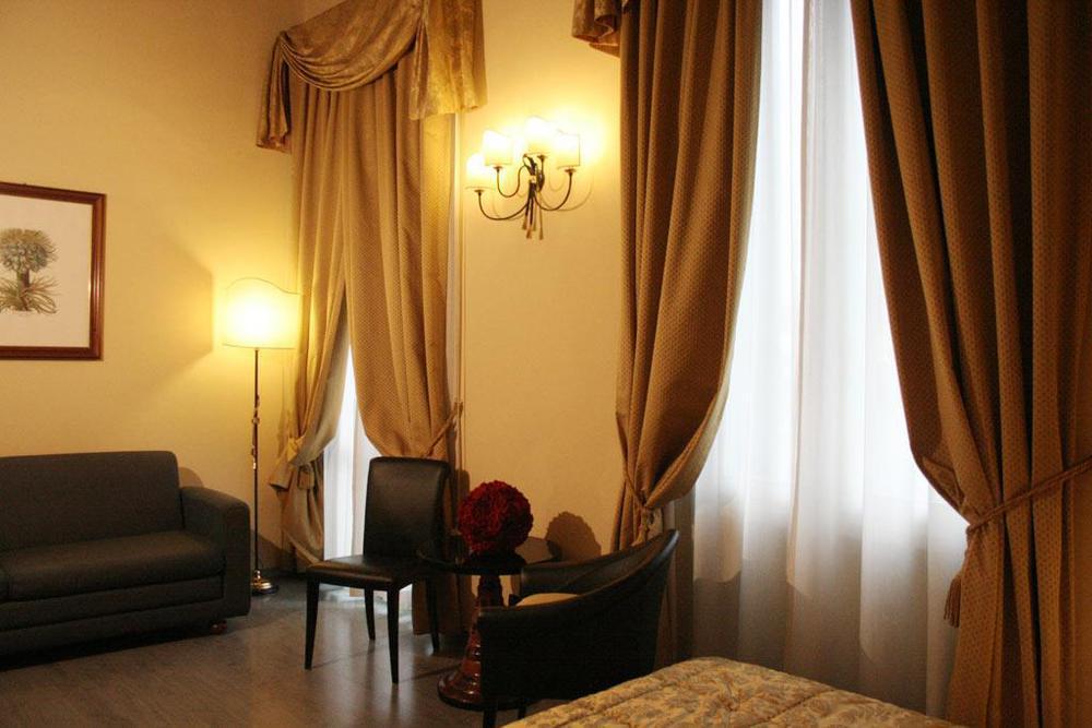 Hotel Lhp River & Firenze