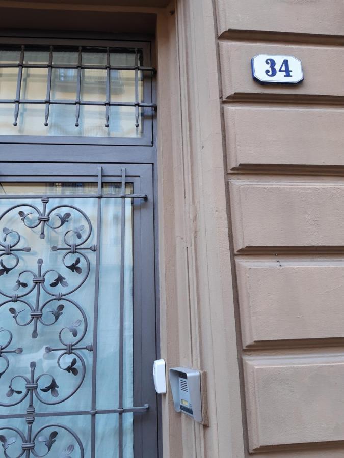 Le Cure Large Apt, 6+1 Beds. Center 15 Min Far By Bus. Firenze