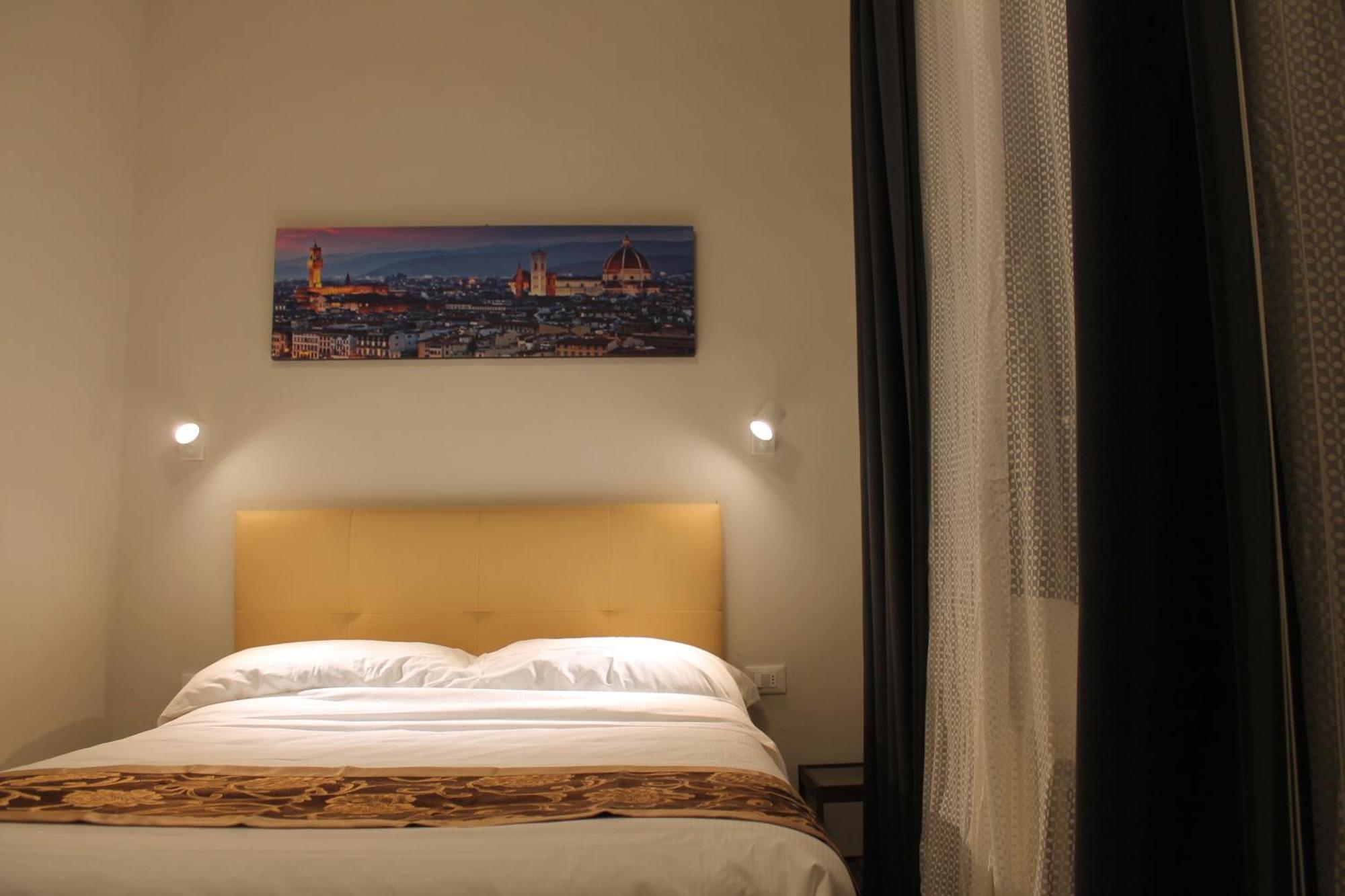 900 Toscana Florence