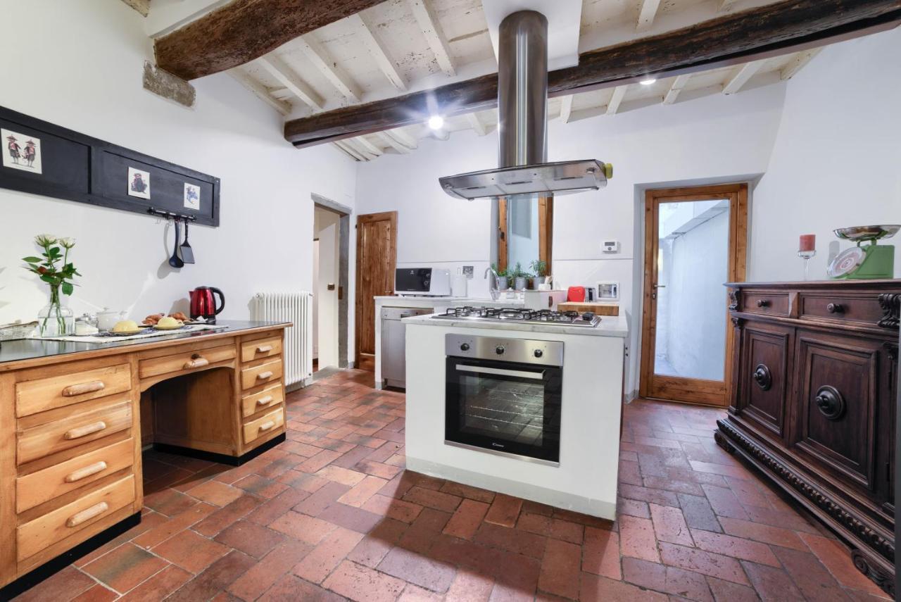 Apartment Lacosta Near Ponte Vecchio