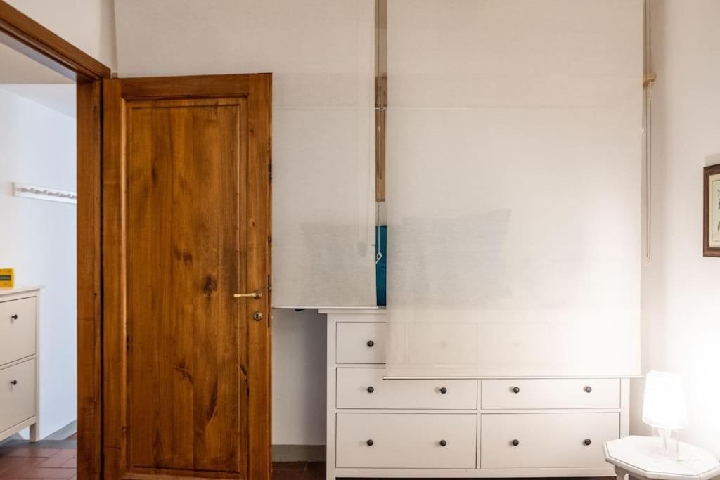 Lejlighed Classic Florentine Flat Near Piazza Santa Croce *