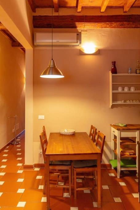 Appartement In San Frediano Area
