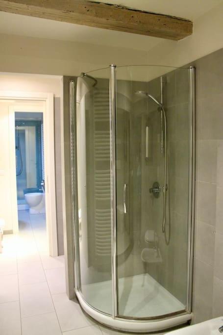 Modern 3br Near Santa Maria Novella Station Appartement Florence