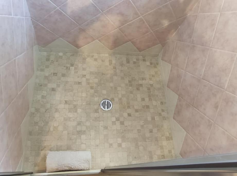 Incantevole Con Parcheggio Gratuito Appartement *