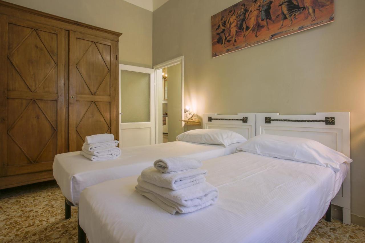 Myosotis - Sweet Dreams In Appartement Florence