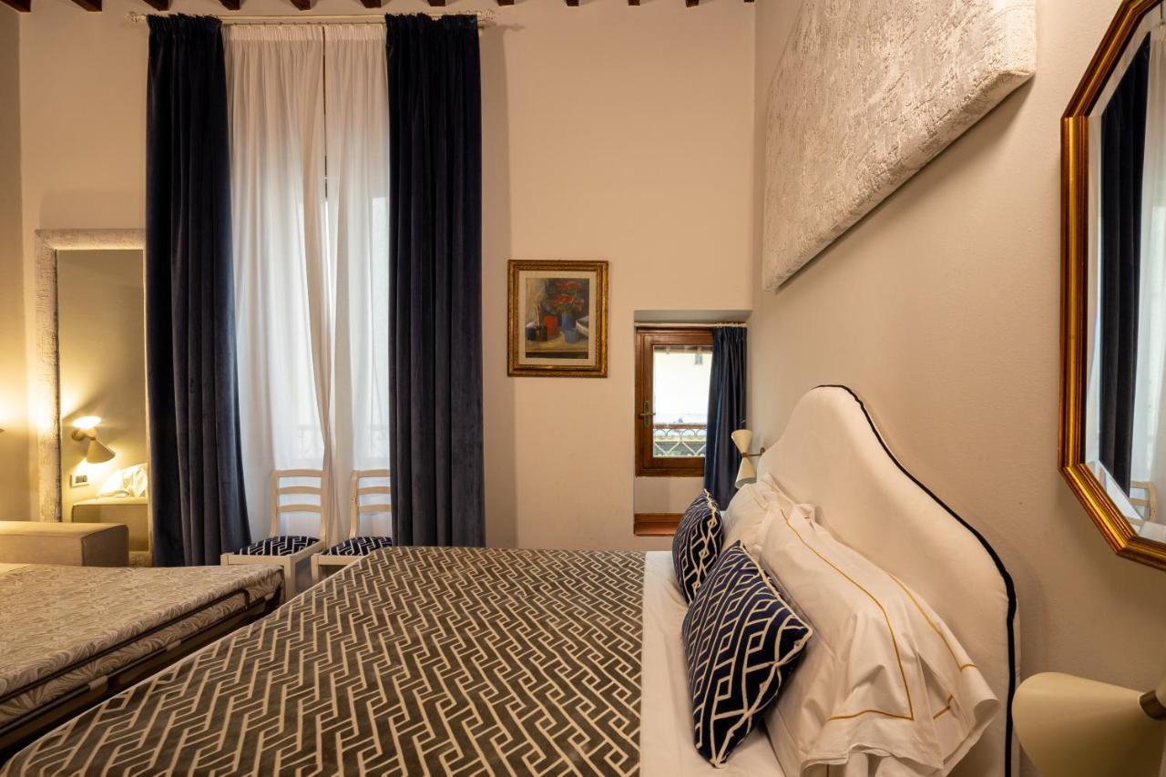 Hotel Maxim Axial 3*