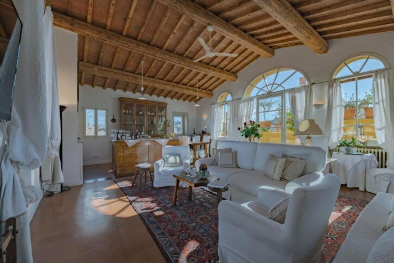 Charming Altana With Tower View Appartamento