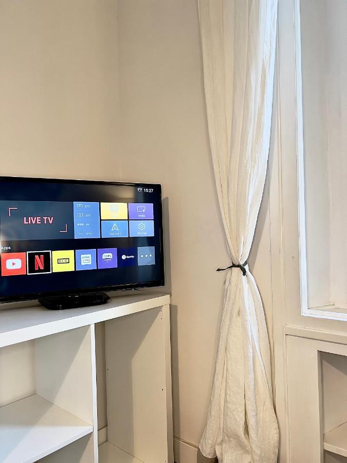 Apartamento Centro Air Conditioning Wi-fi E Netflix *