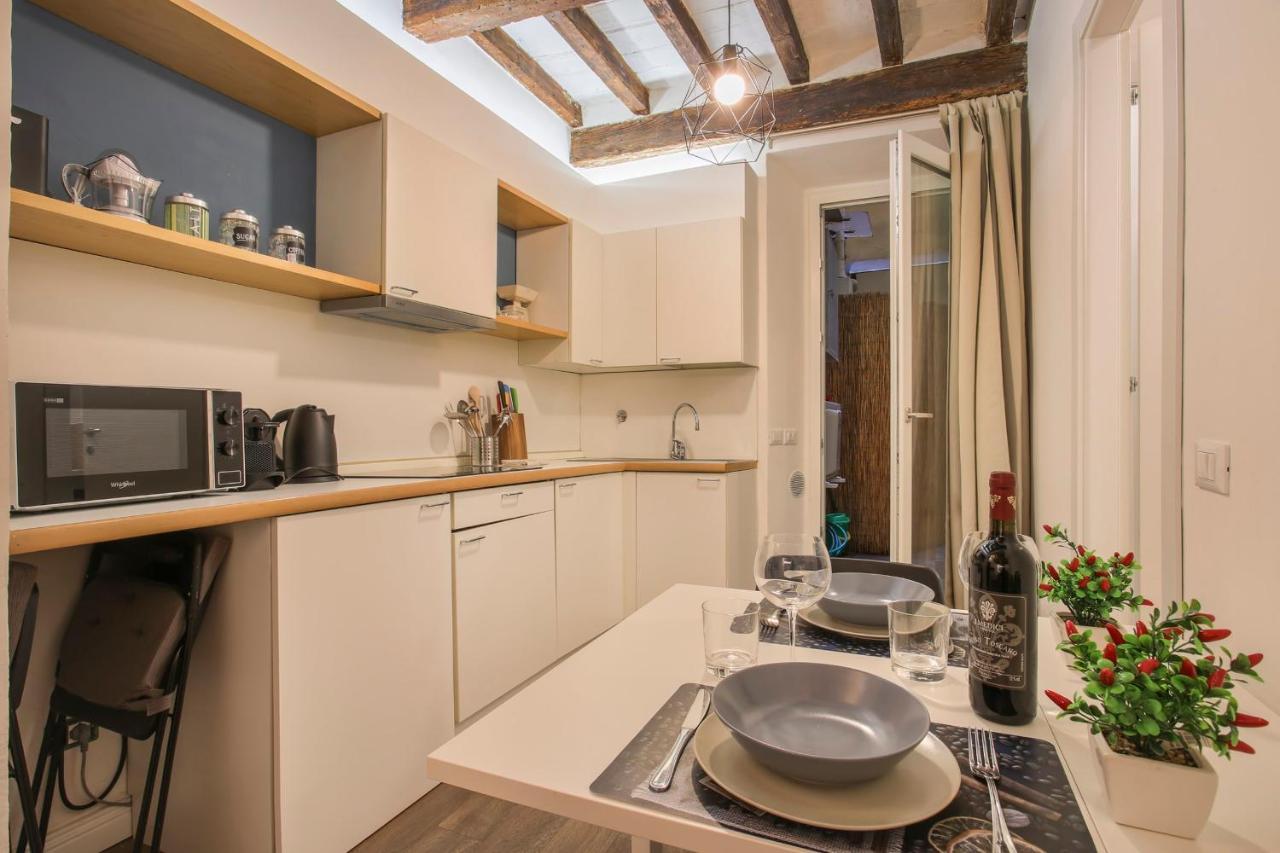 Oltrarno In Apartment *