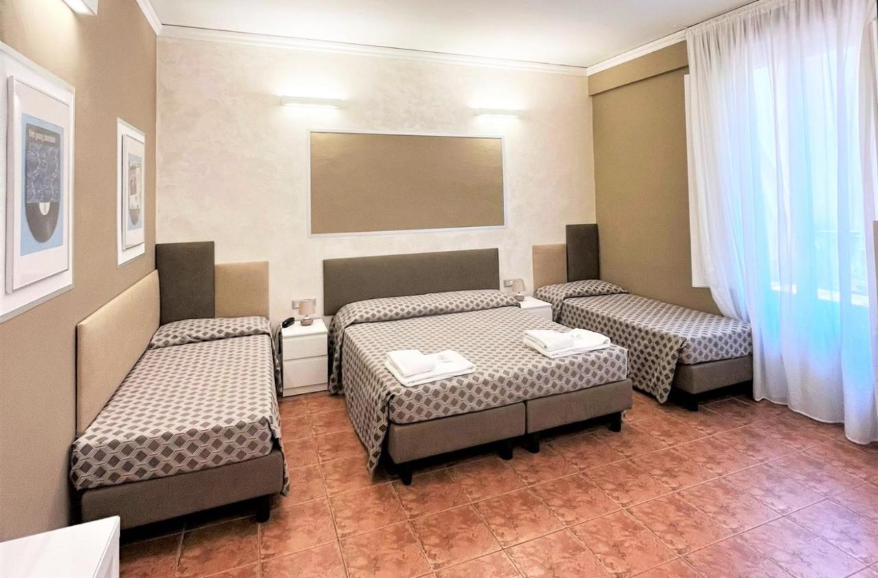 Alinari Hotell 3*