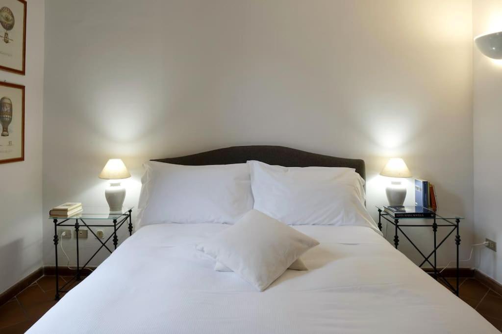 Appartement D/t Elegant & Spacious Flat 2' Walk Train Station
