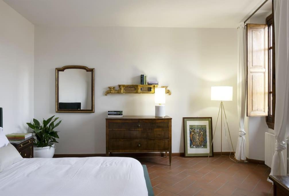 Appartement D/t Elegant & Spacious Flat 2' Walk Train Station *