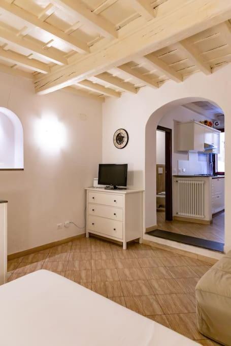 Lovely Portion Of Few Steps From Basilica Santa Croce * Firenze