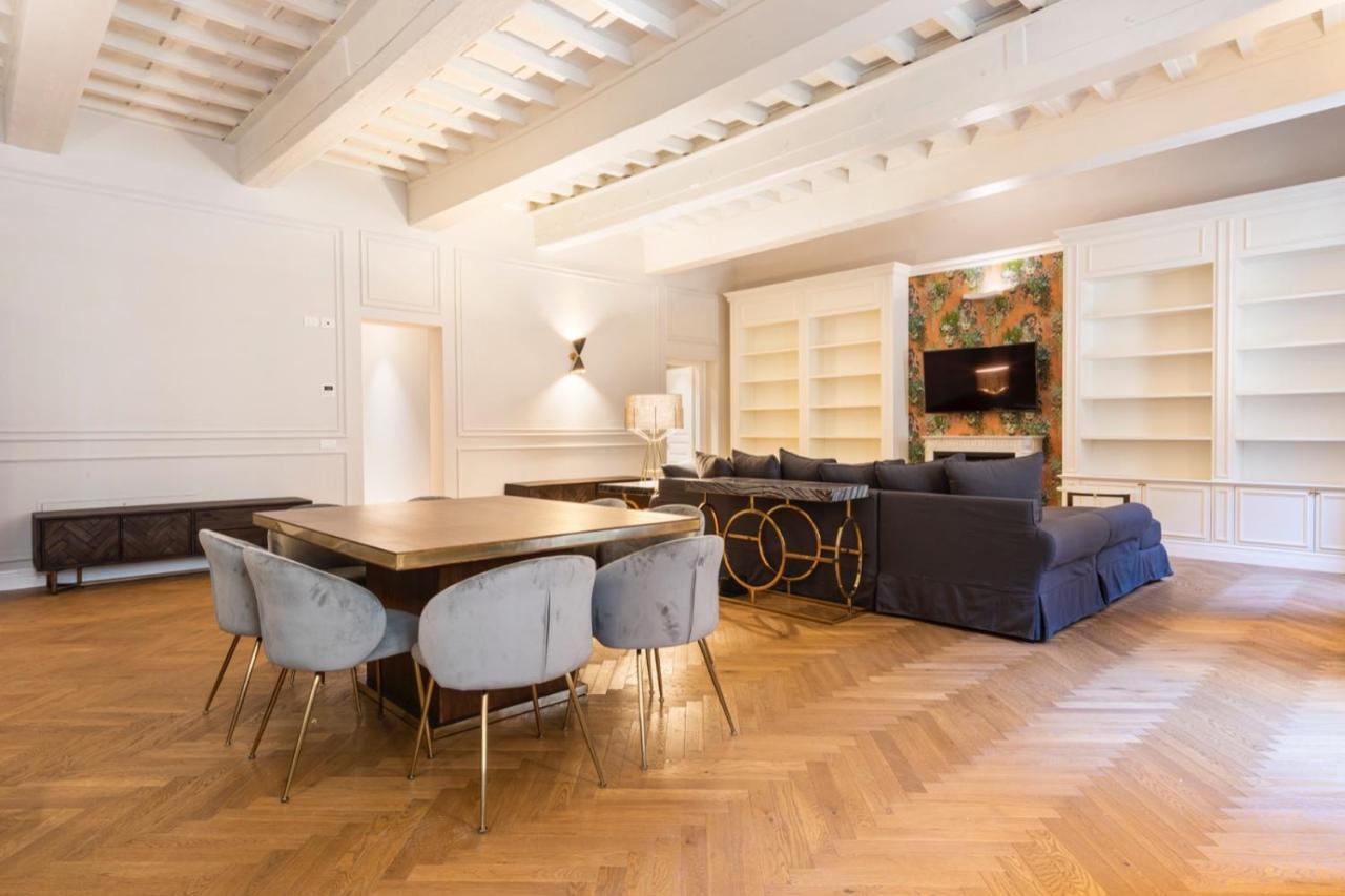 Leilighet Borgo Albizi Penthouse