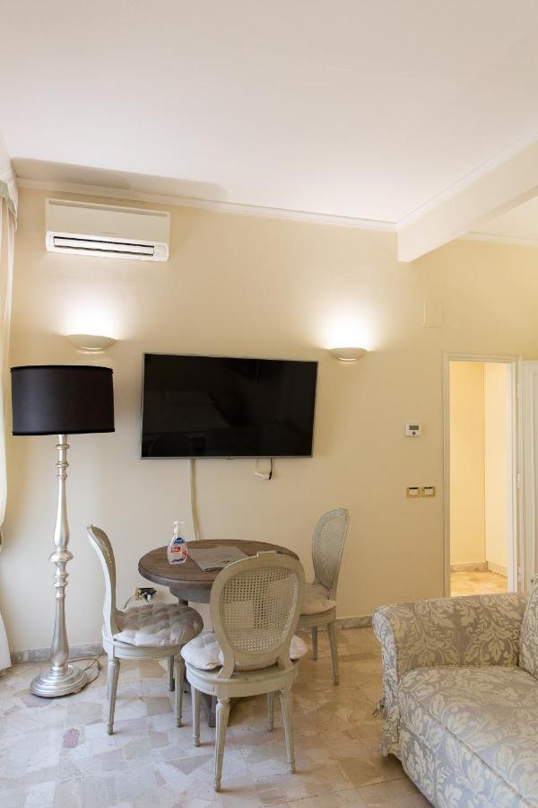 Classic 1br Outside Ztl & 10 Min From Center Firenze