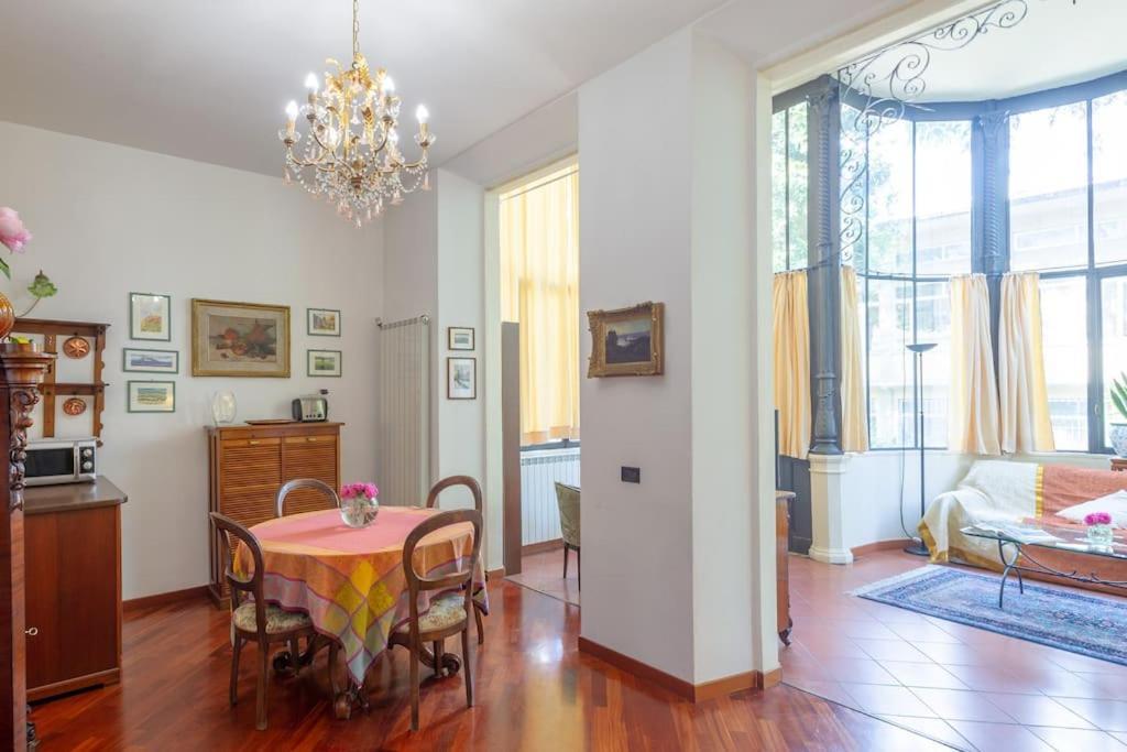 Liberty Veranda W/ Pvt Parking & Garden. Tram Stop Appartement Florence