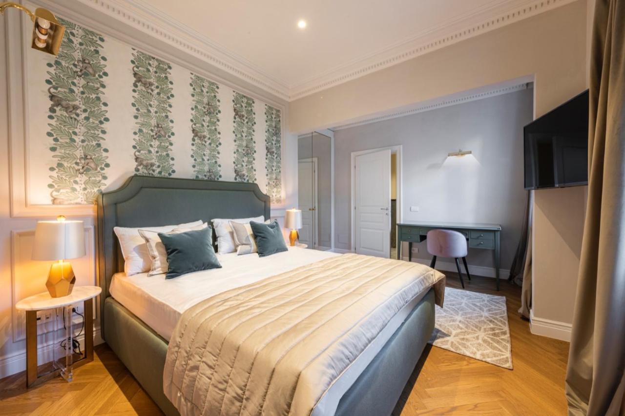 Borgo Albizi Penthouse Leilighet