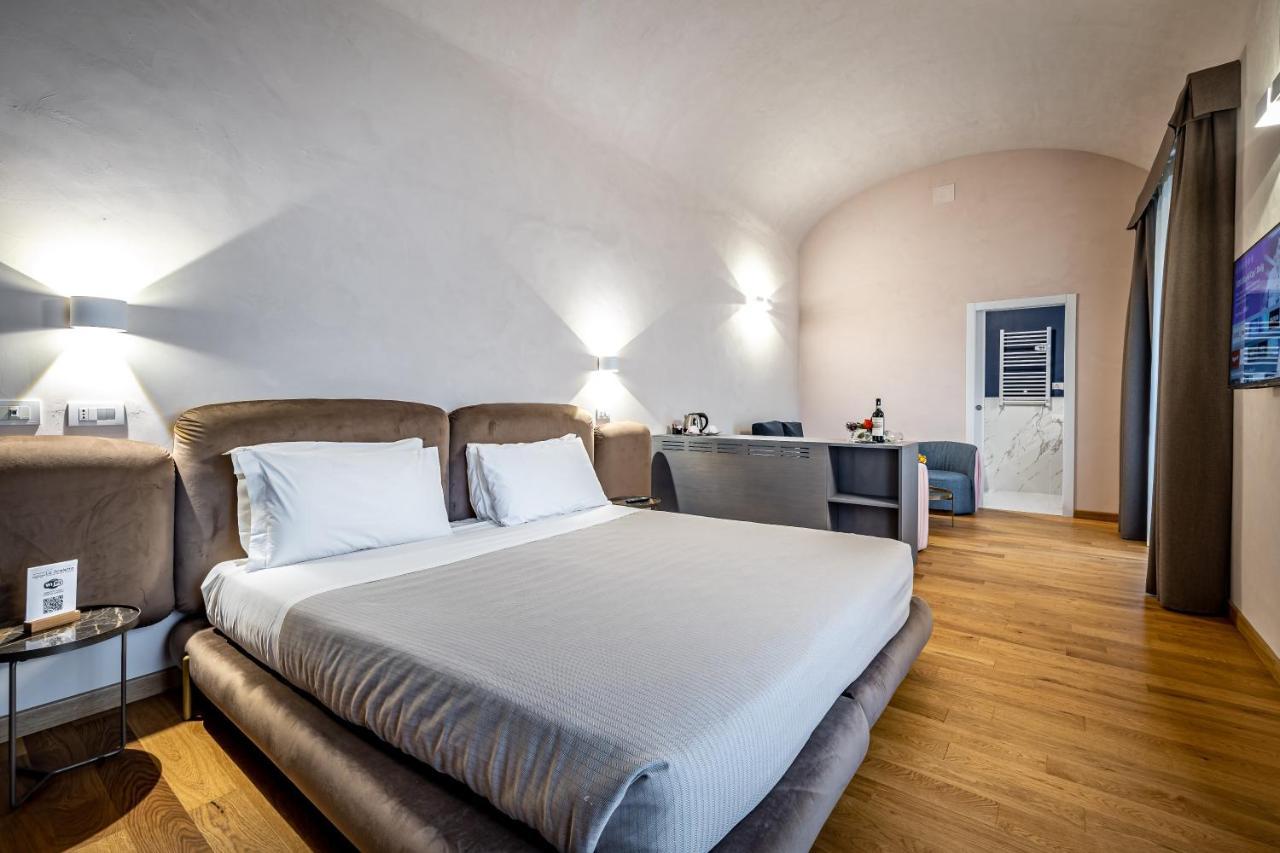 Hotel La Scaletta Al Ponte Vecchio 3*