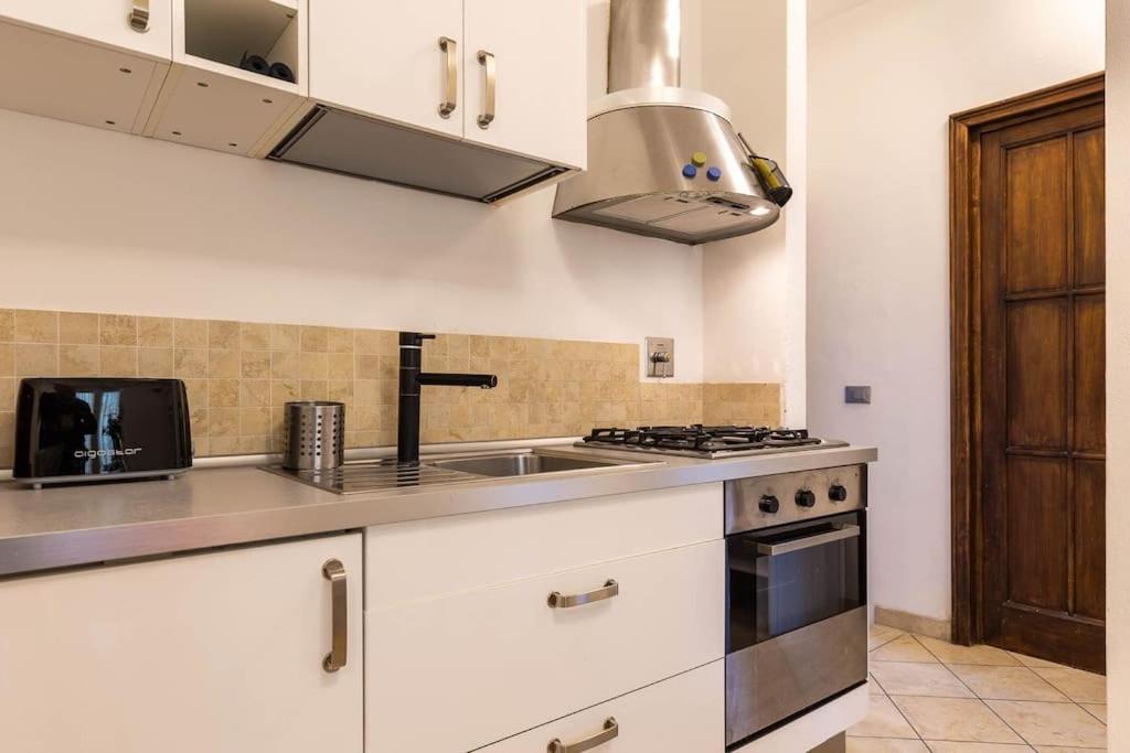 Duomoelegant In The Center Of Apartamento Florença