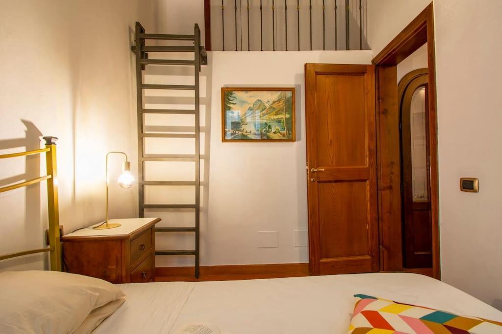 Demedici Apt W/ 2br 1' Walk Uffizi & Ponte Vecchio Apartamento Florença