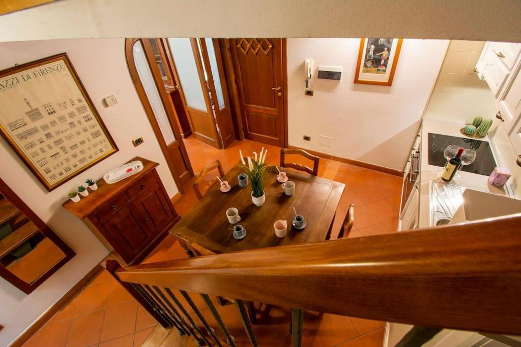 Demedici Apt W/ 2br 1' Walk Uffizi & Ponte Vecchio Florença