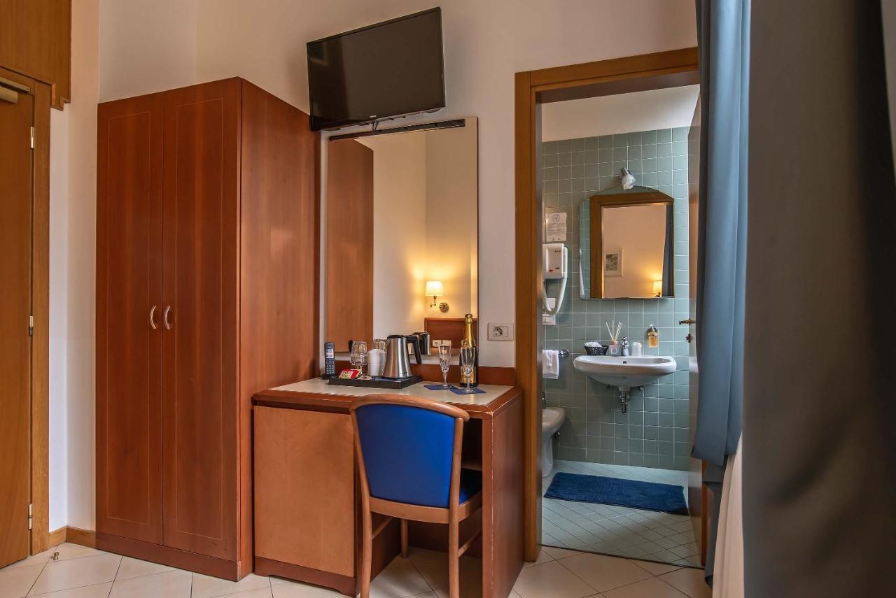 Bonifacio Hotel 3*