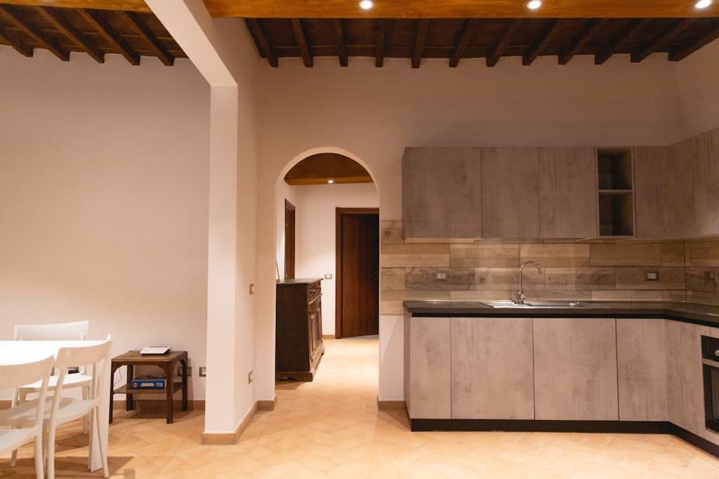 Cozy And Charmin 3br Steps By Duomo * Firenze