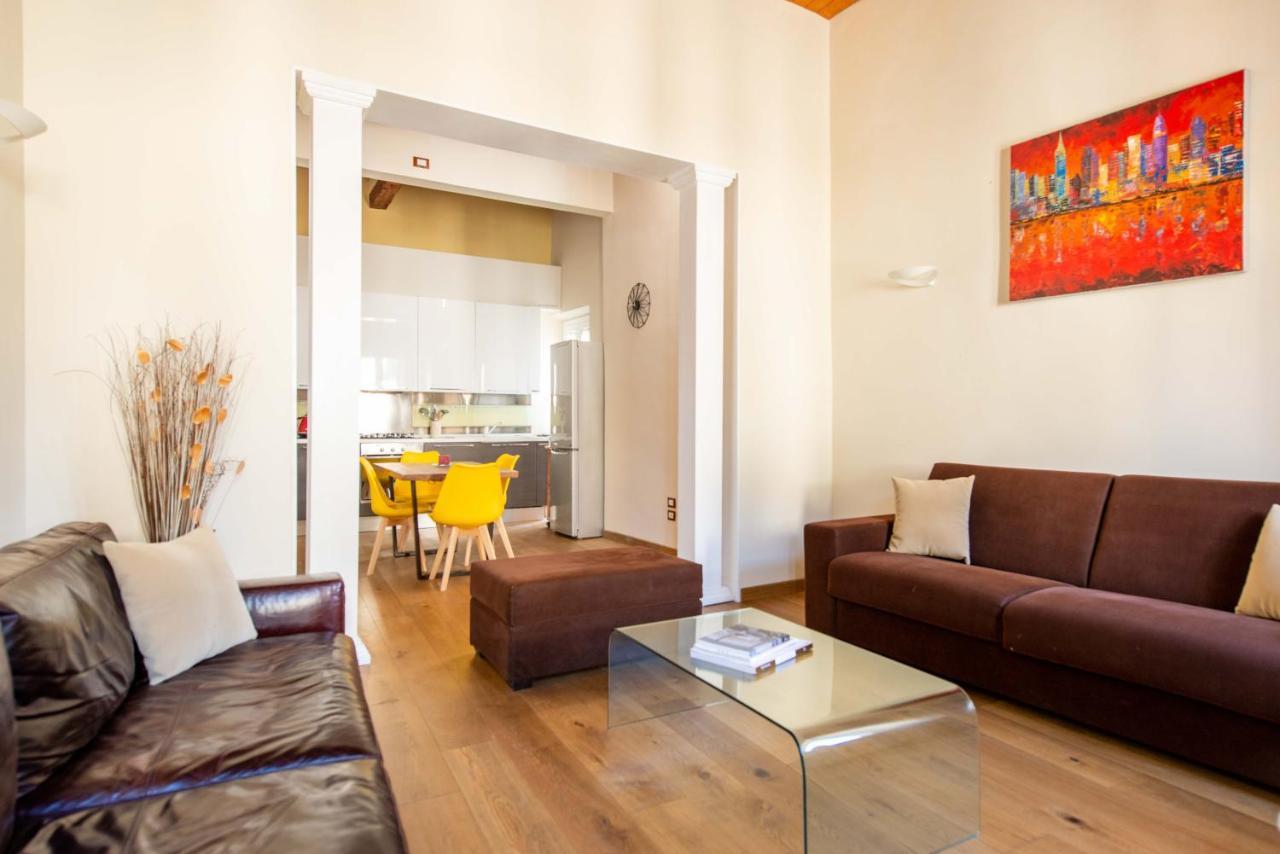 Modern, Bright Near Boboli Gardens & Santo Spirito - Homeunity Leilighet *