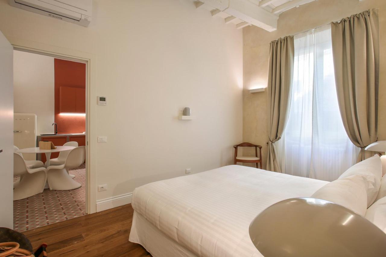Seggiole Boutique Iris Appartement