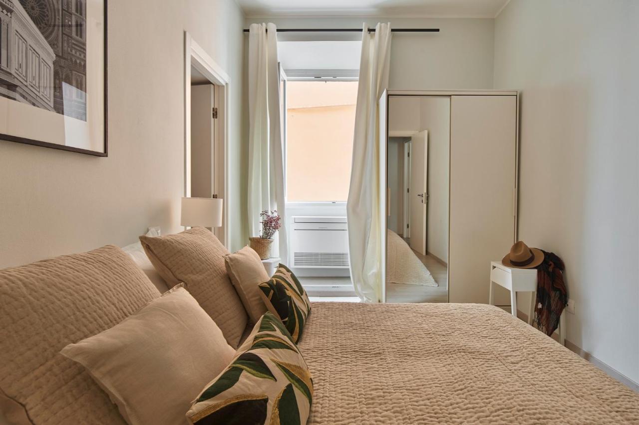 3 Master Bedrooms With Balcony On The River With Views * Firenze