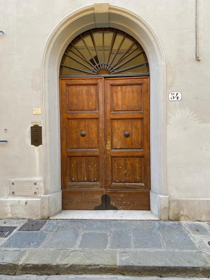 A Peaceful Oasis By The Centre Firenze