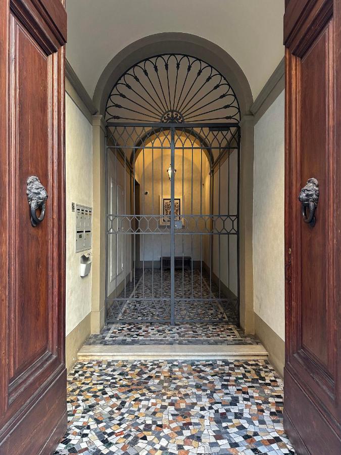Apartment Penthouse In Palace Strozzi