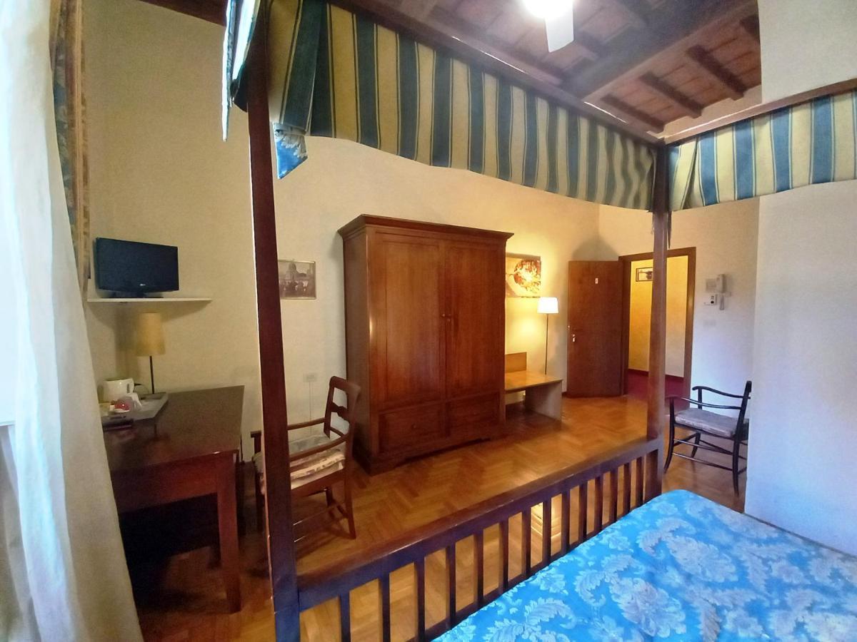 Hotel Tourist House