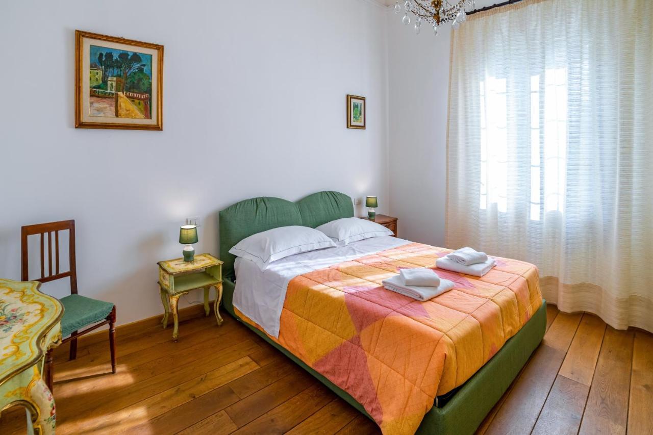 Quiet With Private Garden Apartamento