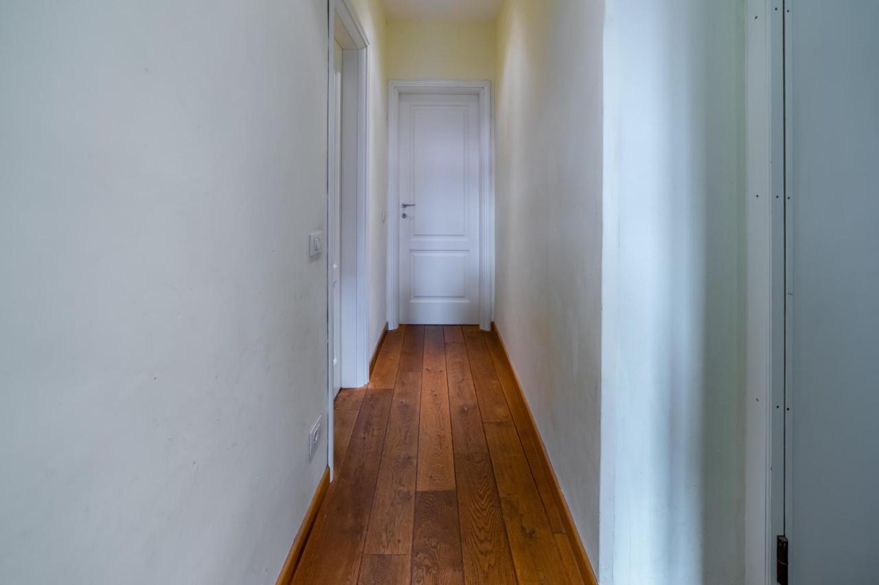 Quiet With Private Garden Apartamento