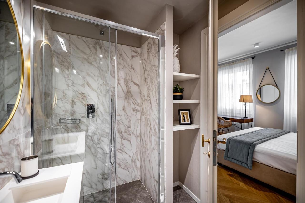 Hs4u Ricasoli Luxury Near Duomo N.2 Apartment *