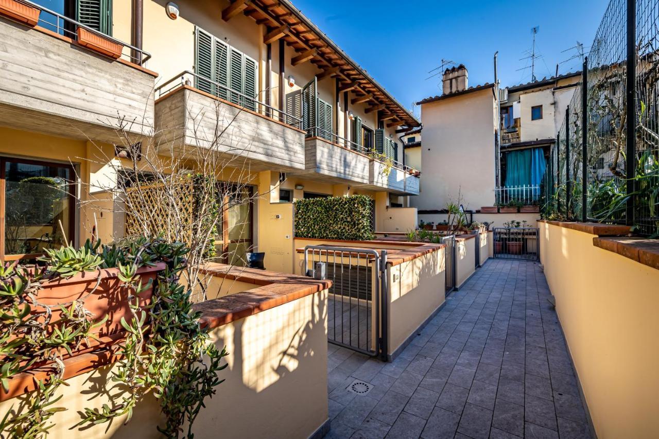 Yid Oltrarno Segreto Florence