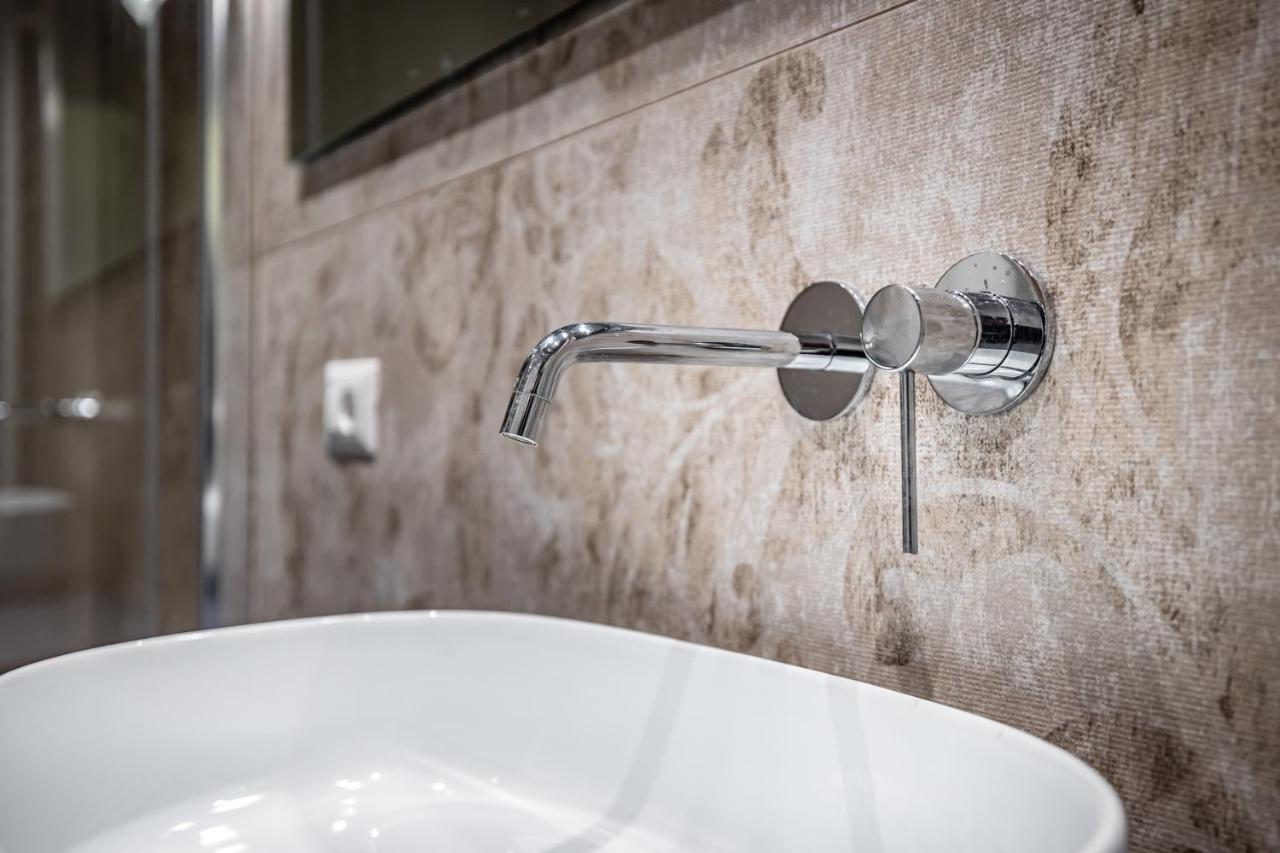 Hs4u Ricasoli Luxury Near Duomo N.2 Apartment *
