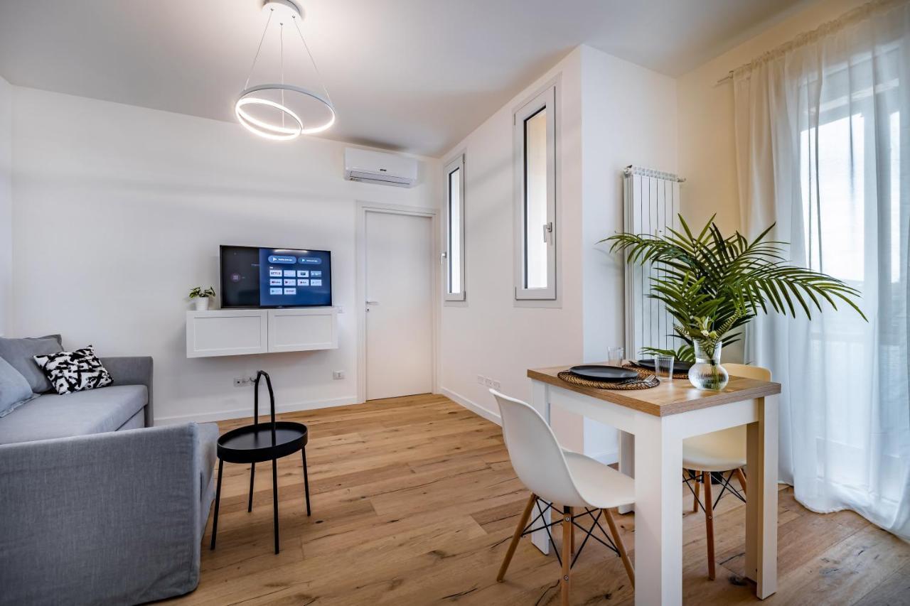 Appartement Yid Penthouse Design Apt Novoli