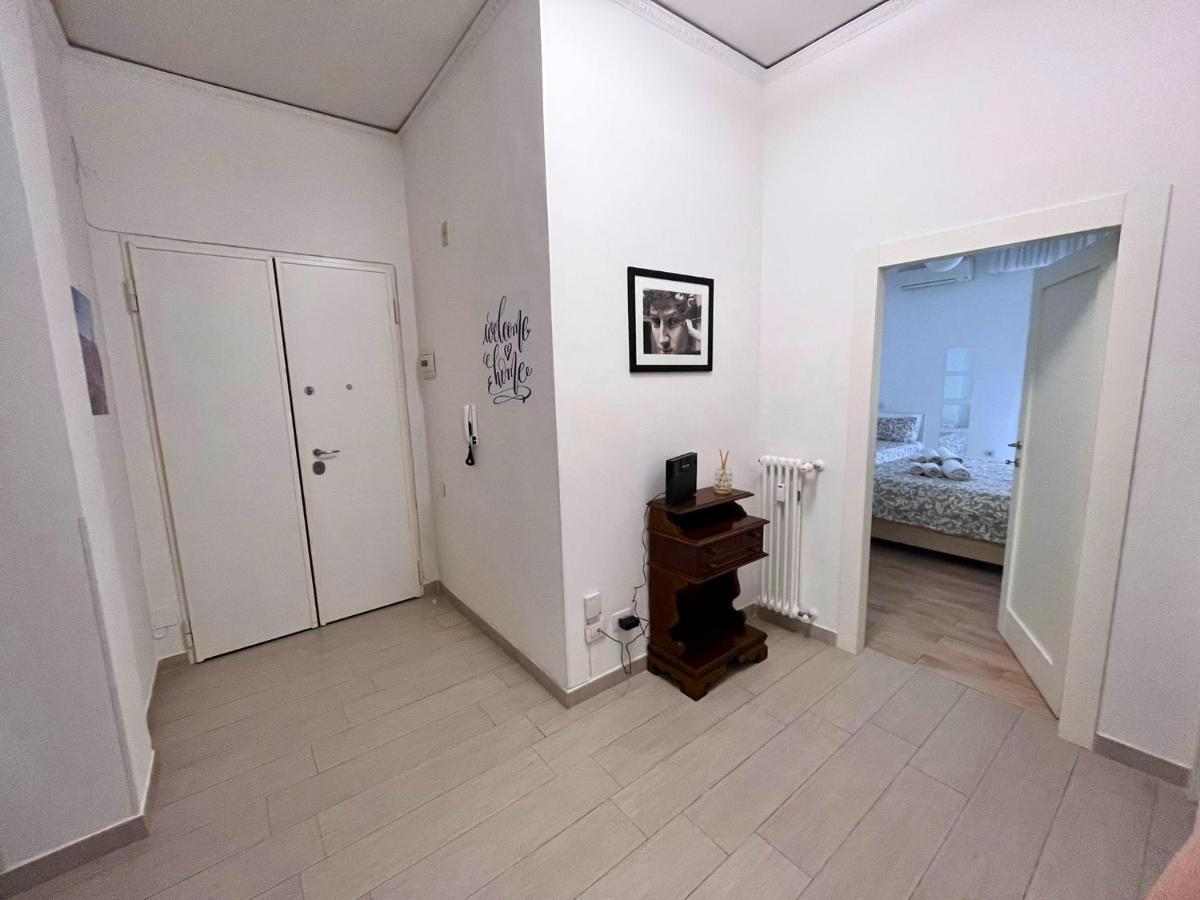 Apartment Modern River House Florence