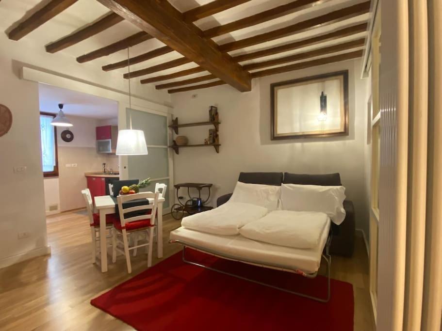 San Lorenzo In Red Leilighet