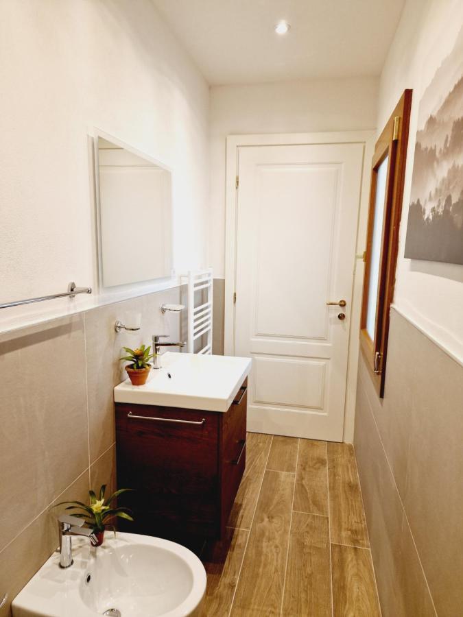 Messer Dario In Appartement *