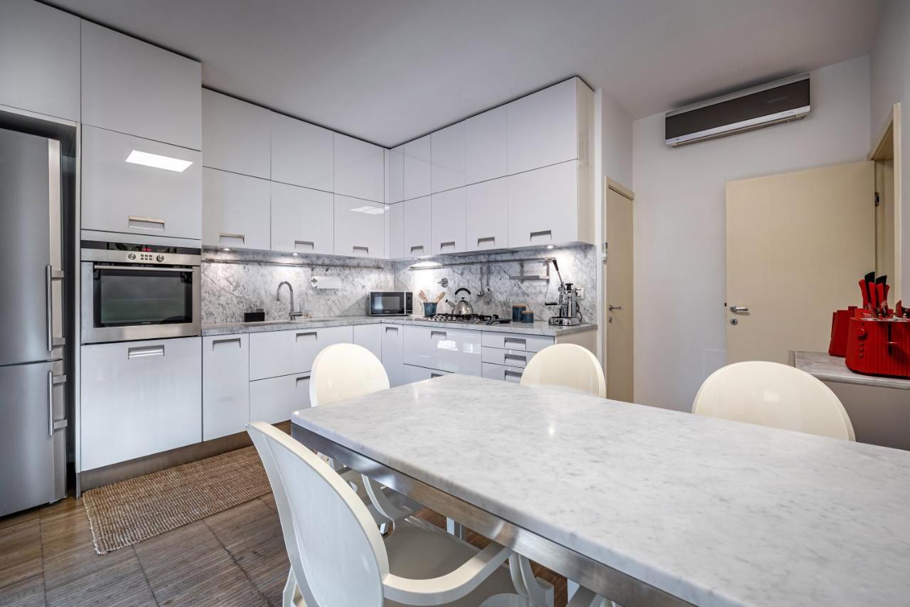Appartement Yid Penthouse On River With Parking *