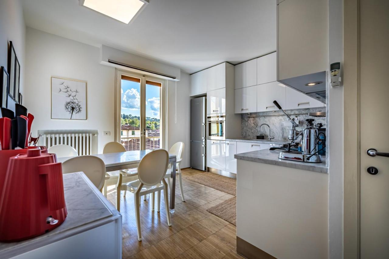 Yid Penthouse On River With Parking Lejlighed Firenze
